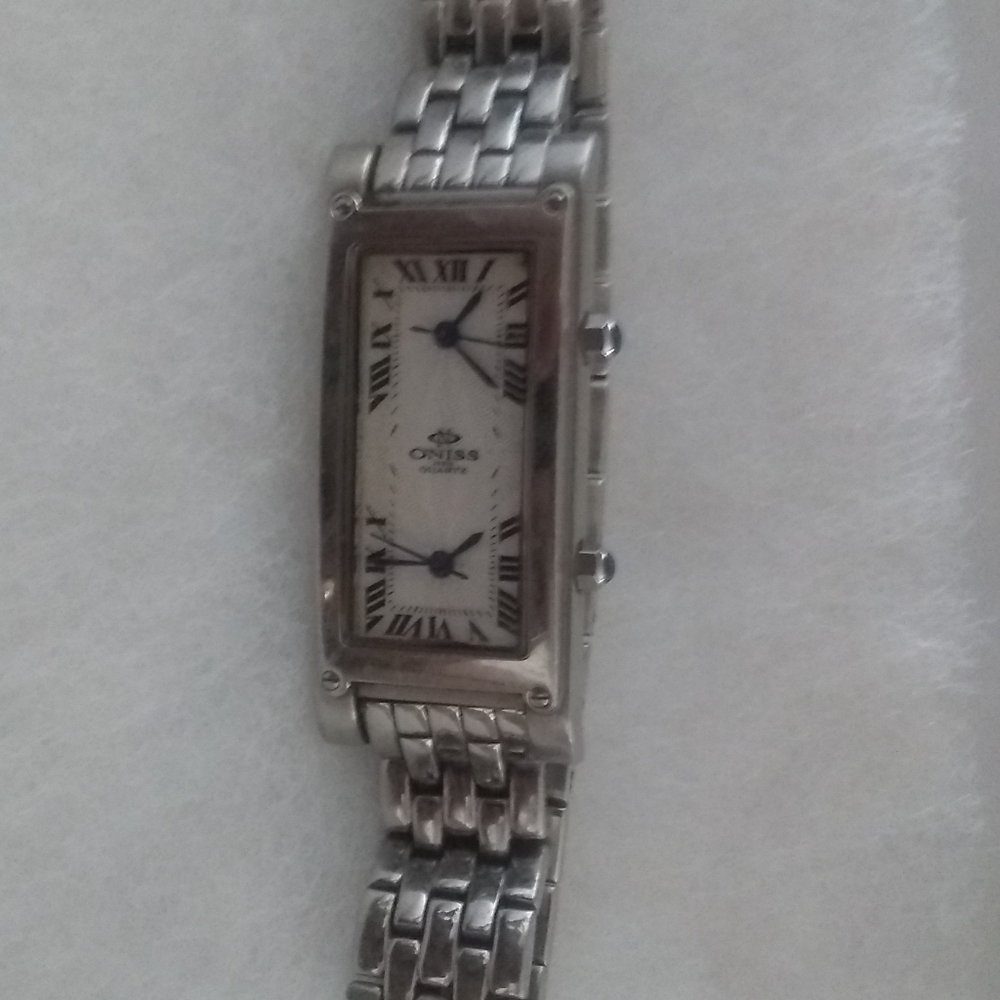 Onsiss Dual Time quartz watch